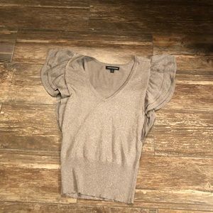 Express woman’s top